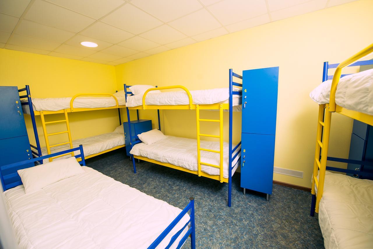 Tenistiy Hostel Одеса Екстериор снимка